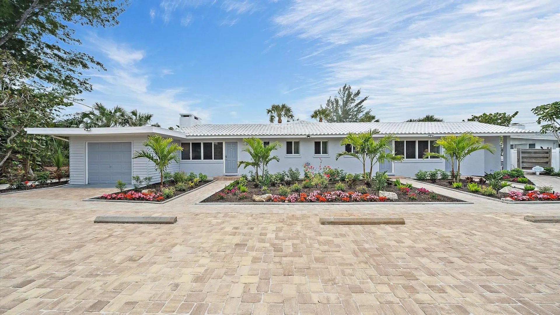 Las Hermanas 3 Longboat Key